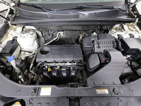 Used 2012 Kia Sorento LX image 38