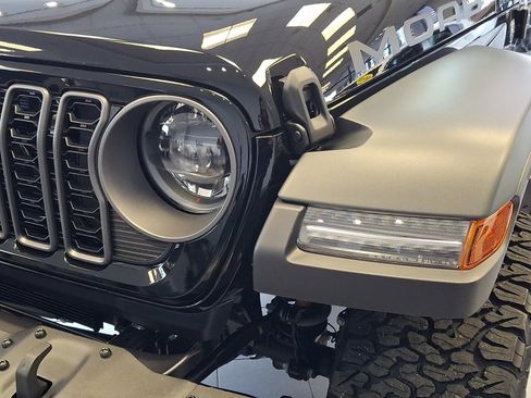 New 2026 Jeep Wrangler Unlimited Rubicon 392 image 8