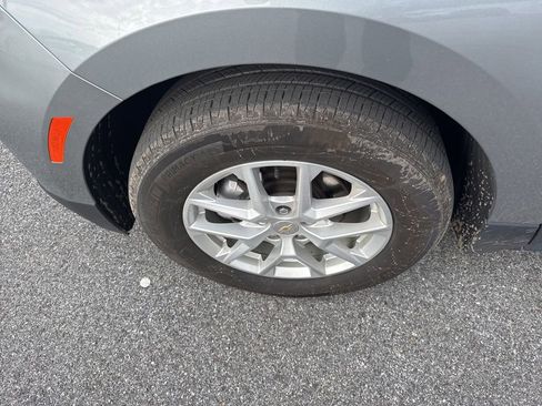 Used 2023 Chevrolet Equinox LS w/ LPO, Floor Liner Package image 12