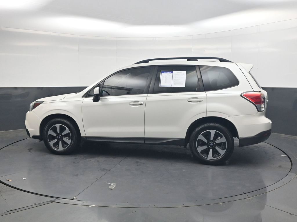 Used 2018 Subaru Forester 2.5i Premium AWD/4WD image 7