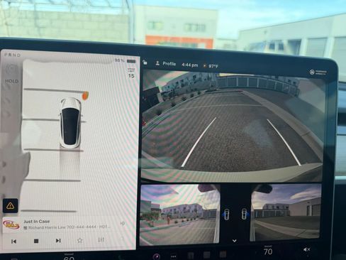 Used 2023 Tesla Model 3 Standard Range image 11