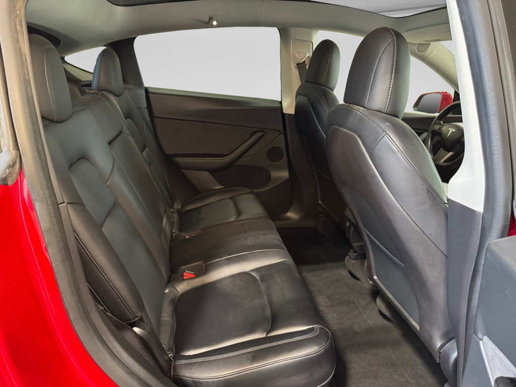 Used 2020 Tesla Model Y Long Range AWD/4WD image 19