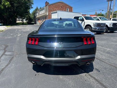 New 2025 Ford Mustang EcoBoost image 8