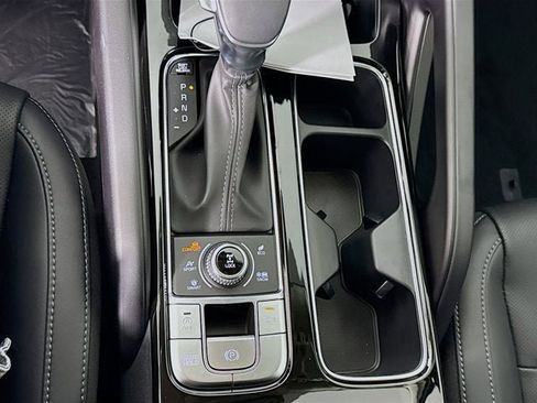 New 2025 Kia Telluride S image 20