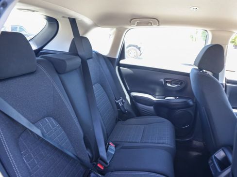 Used 2024 Honda HR-V LX image 17