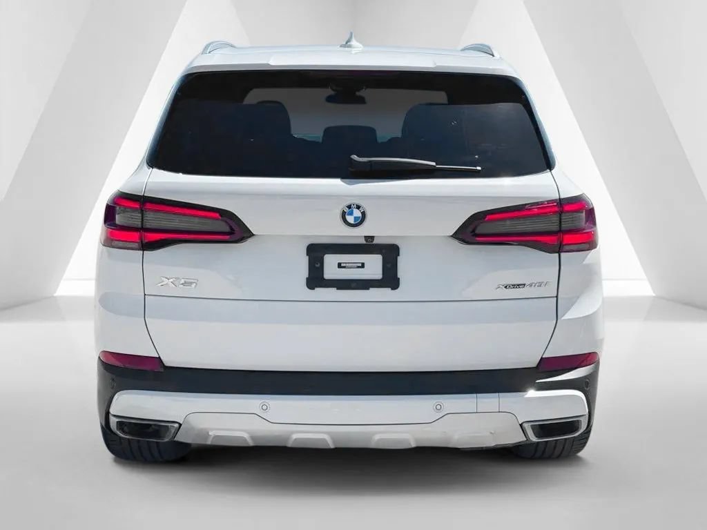 Used 2022 BMW X5 xDrive40i w/ Premium Package AWD/4WD image 6