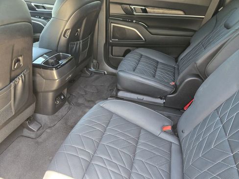 Certified 2024 Kia Telluride SX Prestige X-Line AWD/4WD image 30
