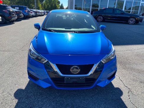 Used 2020 Nissan Versa SV image 8