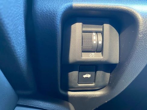 Used 2022 Toyota GR86 Premium w/ ALL Weather Mat Package (TMS) RWD image 23