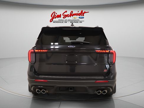 Used 2025 Ford Explorer ST AWD/4WD image 5