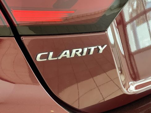 Used 2019 Honda Clarity Plug-In Hybrid image 26