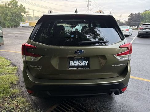 Certified 2023 Subaru Forester Premium AWD/4WD image 26