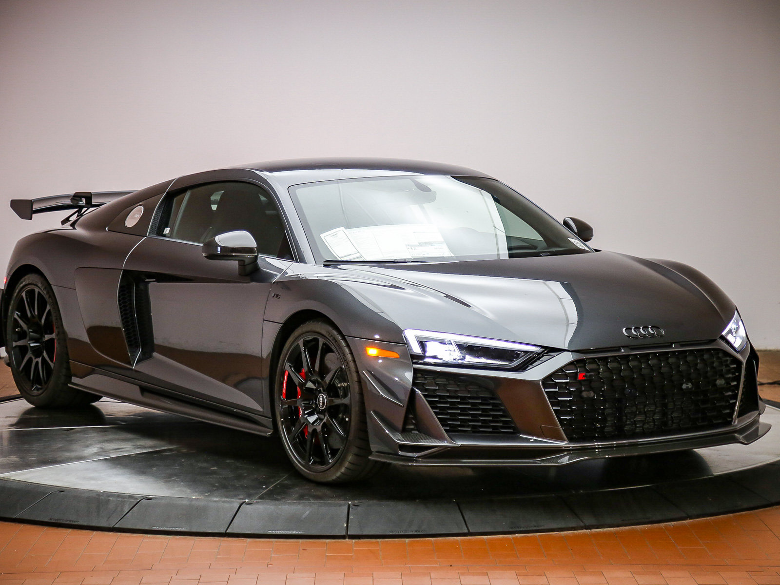 Used 2023 Audi R8 V10 GT RWD image 19