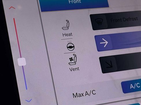 New 2025 Jeep Grand Cherokee L Summit w/ Luxury Tech Group V image 36