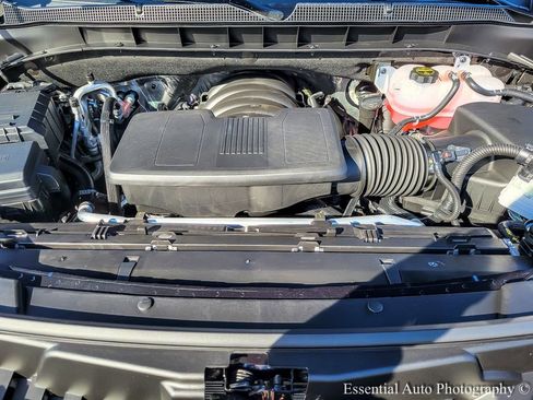 New 2025 Chevrolet Suburban Premier image 20