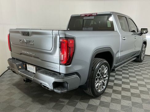 Used 2024 GMC Sierra 1500 Denali Ultimate image 5