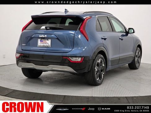 Used 2023 Kia Niro Wave FWD image 7