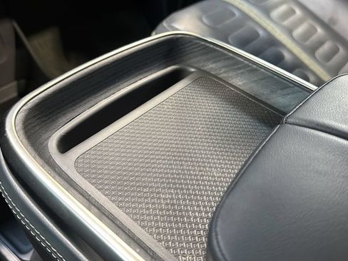 Used 2024 Rivian R1S Adventure AWD/4WD image 27