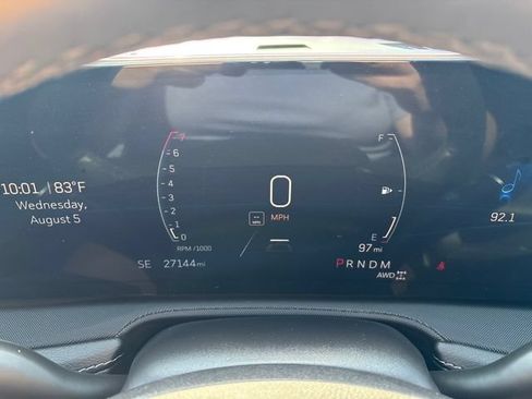 Used 2024 Cadillac XT4 Luxury w/ LPO, Floor Liner Package AWD/4WD image 13