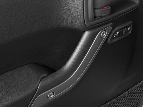 Used 2014 Jeep Wrangler Unlimited Sport AWD/4WD image 21