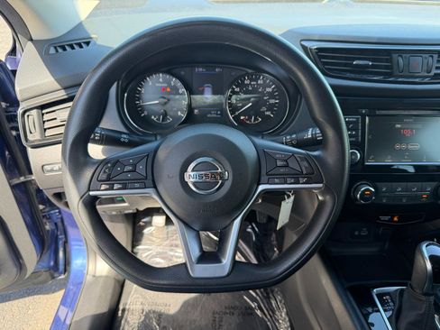 Used 2019 Nissan Rogue Sport S w/ Appearance Package image 24