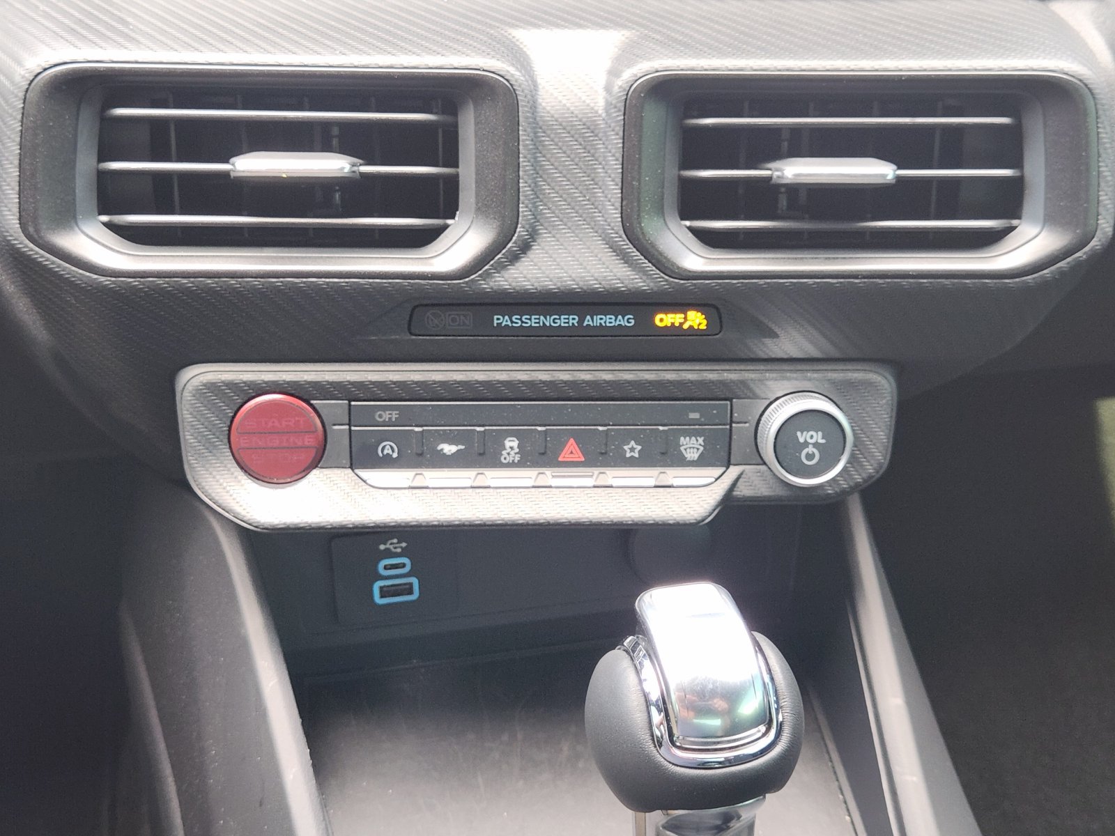 Used 2025 Ford Mustang GT RWD image 21