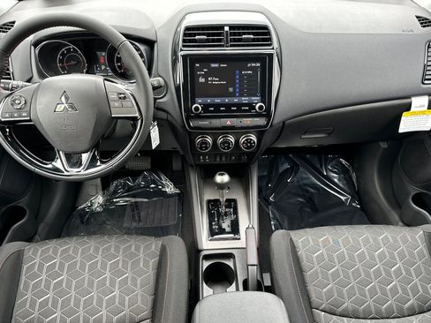 New 2025 Mitsubishi Outlander Sport AWD image 12