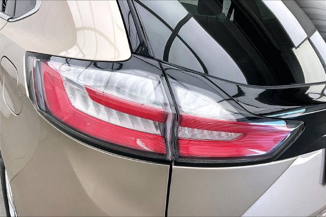 Used 2021 Ford Edge SEL w/ Convenience Package AWD/4WD image 26