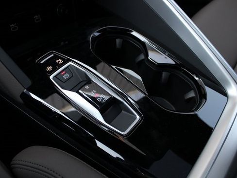 New 2025 Audi Q5 Premium Plus image 17