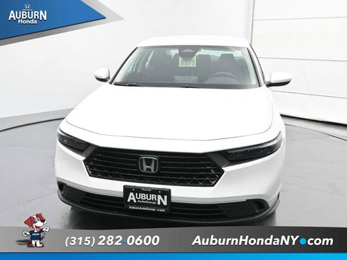 New 2025 Honda Accord LX image 3