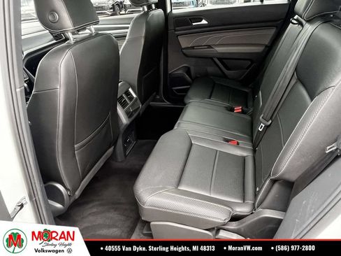 Certified 2023 Volkswagen Atlas Cross Sport SEL AWD/4WD image 13