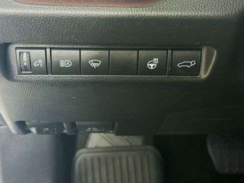 Certified 2022 Toyota RAV4 Limited w/ Limited Grade Weather Package FWD image 11