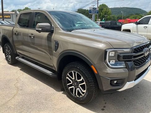 Used 2025 Ford Ranger Lariat w/ Trailer Tow Package RWD image 6