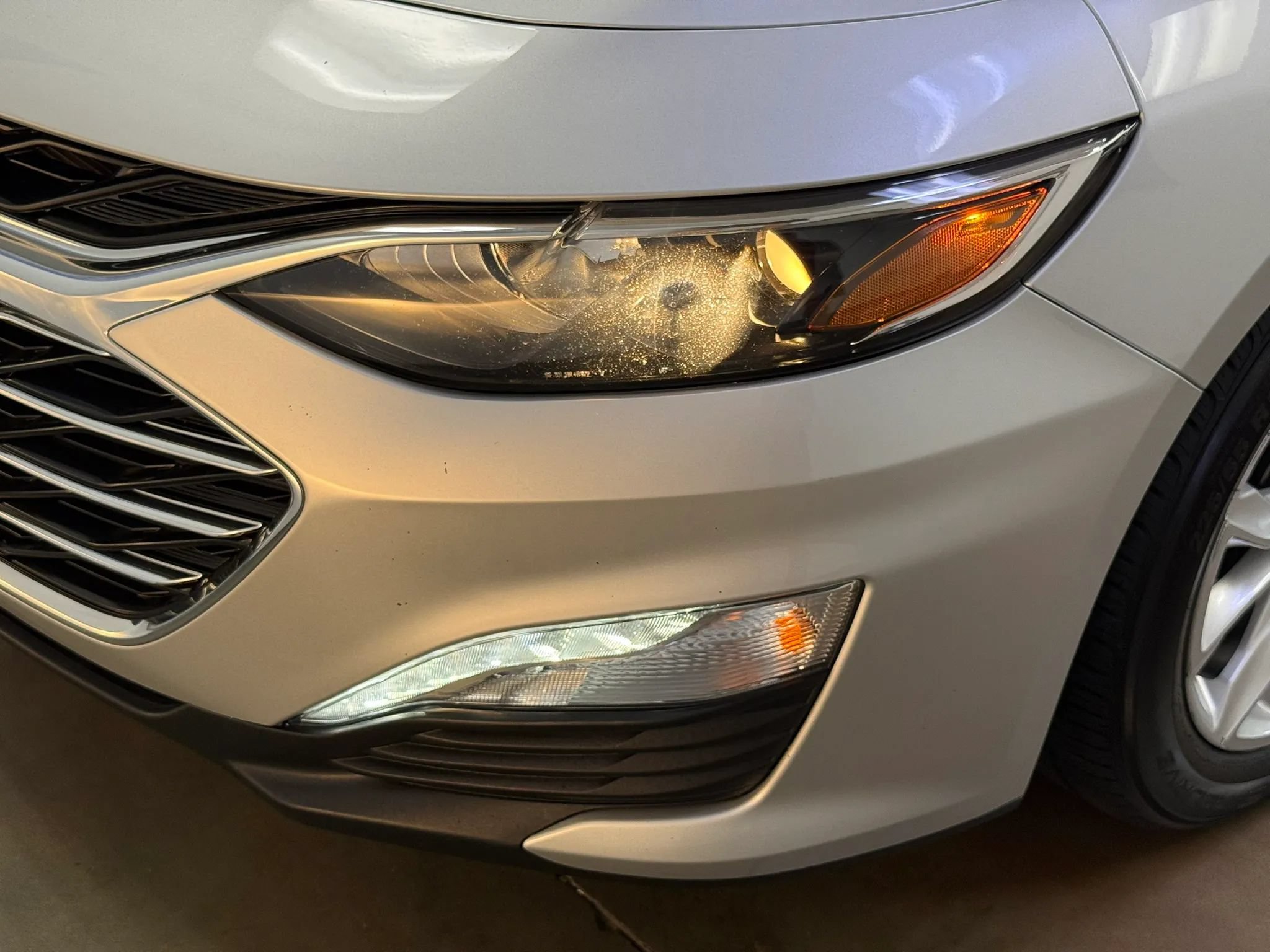 Used 2022 Chevrolet Malibu LT FWD image 23