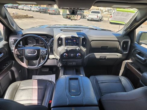 Used 2021 GMC Sierra 1500 Denali w/ Denali Ultimate Package AWD/4WD image 18
