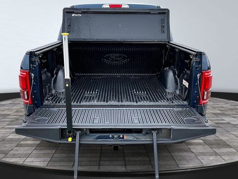 Used 2016 Ford F150 Platinum w/ Equipment Group 701A Luxury image 7