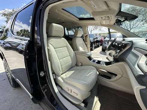 Used 2021 GMC Acadia Denali w/ Denali Technology Package image 35