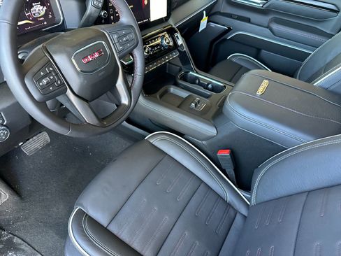 New 2026 GMC Sierra 2500 AT4X AWD/4WD image 10