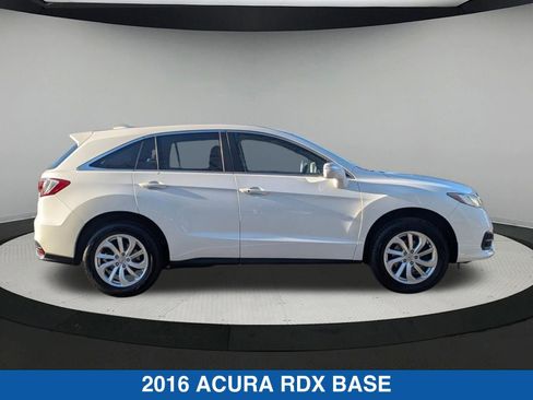 Used 2016 Acura RDX Base image 2