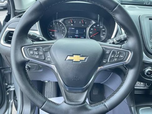 Certified 2024 Chevrolet Equinox LT FWD image 11