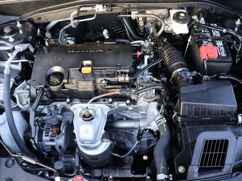 Certified 2025 Honda HR-V LX image 21