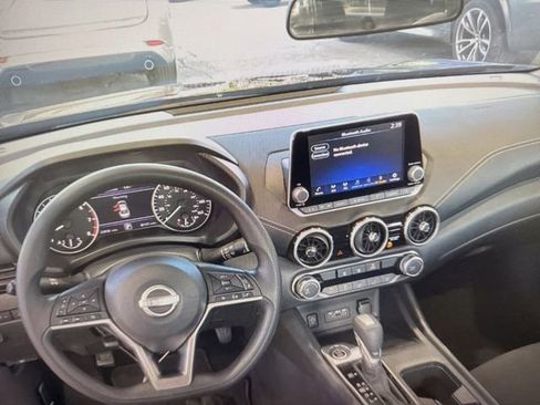 Used 2025 Nissan Sentra SV FWD image 6