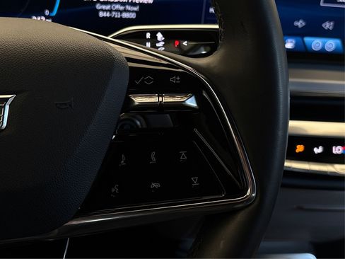 Used 2024 Cadillac Lyriq Luxury image 28