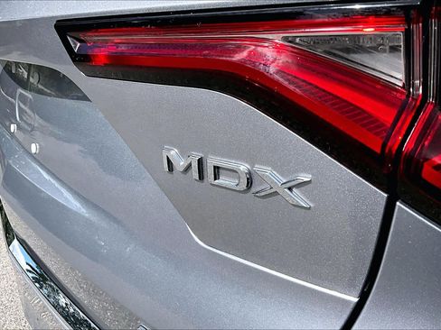 Certified 2022 Acura MDX SH-AWD w/ Advance Package image 10