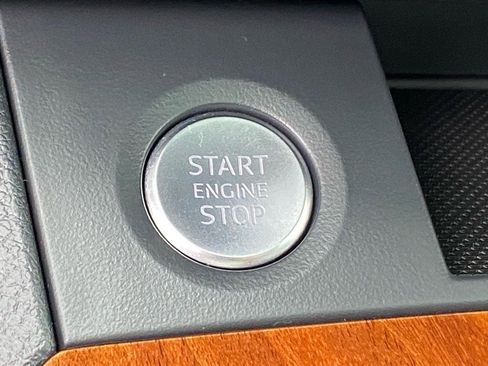 Used 2023 Audi Q5 2.0T Premium w/ Convenience Package image 20