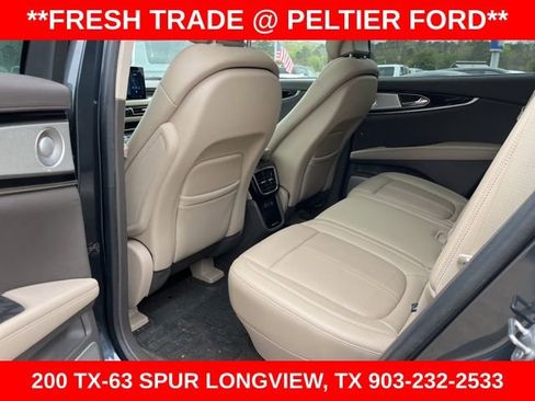 Used 2021 Lincoln Nautilus Reserve w/ Equipment Group 202A image 8