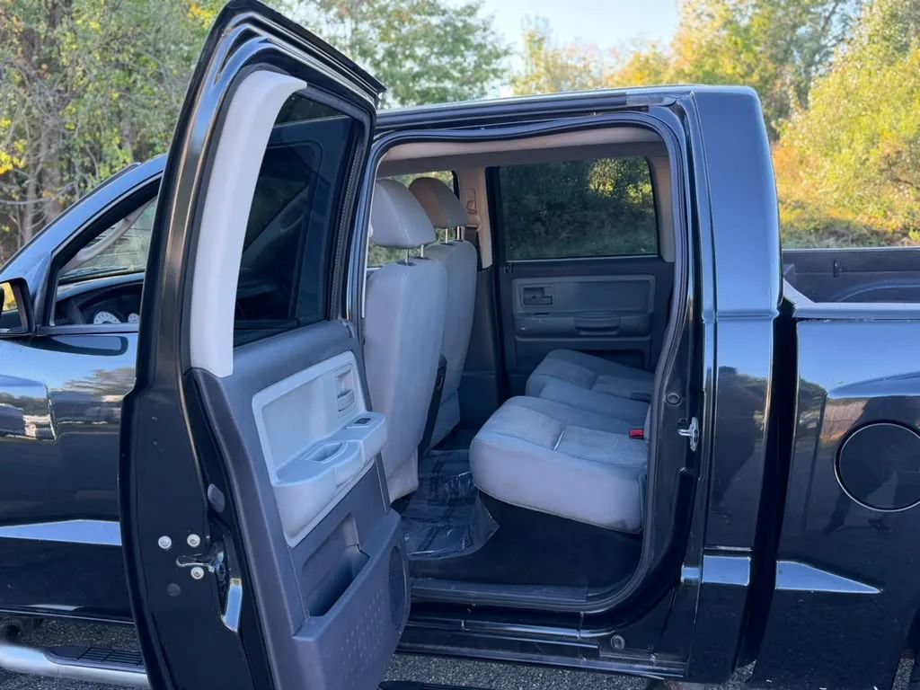 Used 2011 Dodge Dakota Big Horn AWD/4WD image 12