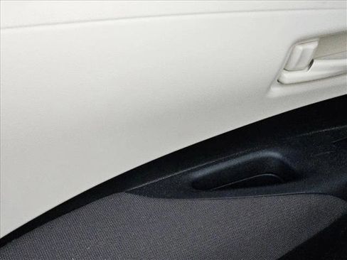 Used 2023 Toyota Corolla LE w/ LE Premium Package image 13