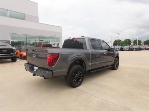 Used 2025 Ford F150 Lariat w/ Equipment Group 501A Mid AWD/4WD image 11