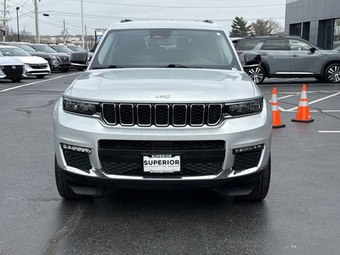 Used 2023 Jeep Grand Cherokee L Limited image 15